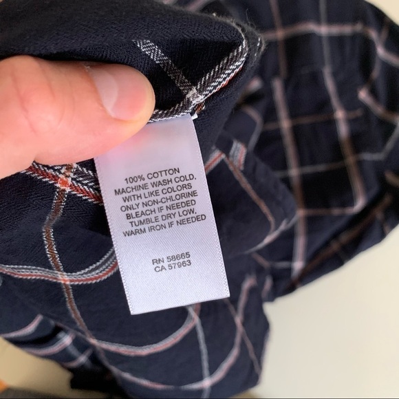 Treasure & Bond Slim Fit Spaced Plaid Button Shirt Men’s Medium NWOT - Picture 8 of 9